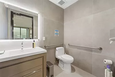 45 Valencia Ave, Coral Gables, FL 33134 - Photo 19