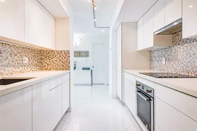 6917 Collins Ave #720, Miami Beach, FL 33141 - Photo 3