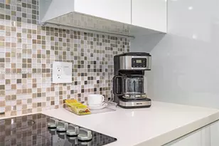 6917 Collins Ave, Miami Beach, FL 33141 - Photo 21