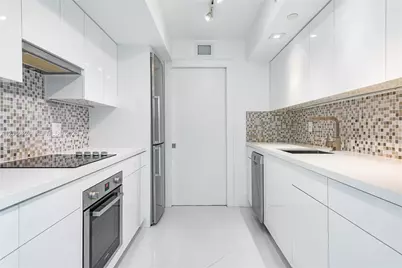 6917 Collins Ave #720, Miami Beach, FL 33141 - Photo 19