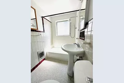 821 W 39th St #2, Miami Beach, FL 33140 - Photo 7