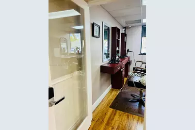 10651 SW 88th St, Miami, FL 33176 - Photo 11