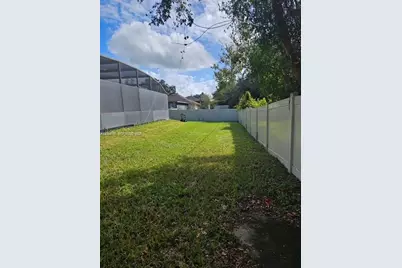 619 N Firwood Dr, Deltona, FL 32725 - Photo 5
