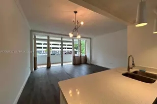 7545 E Treasure Dr, North Bay Village, FL 33141 - Photo 5