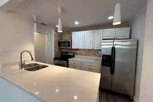 7545 E Treasure Dr, North Bay Village, FL 33141 - Photo 1