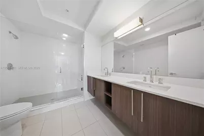 7825 NW 107th Ave #710, Doral, FL 33178 - Photo 15