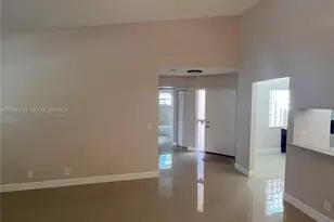 10700 NW 14th St, Plantation, FL 33322 - Photo 5