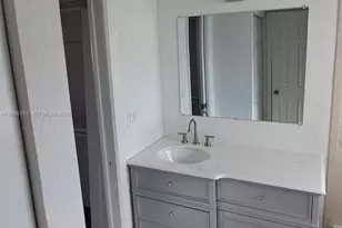 7713 SW 88th St, Miami, FL 33143 - Photo 17