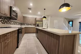 4683 NW 83rd Path, Doral, FL 33166 - Photo 9