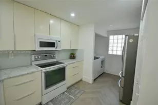 10026 Hammocks Blvd, Miami, FL 33196 - Photo 17
