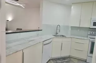 10026 Hammocks Blvd, Miami, FL 33196 - Photo 15