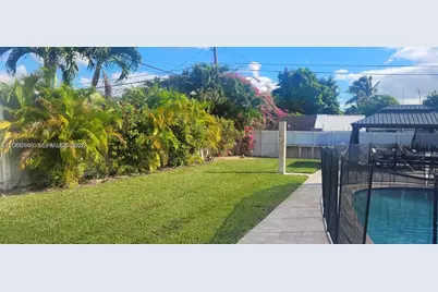 8811 SW 54th Ter #8811, Miami, FL 33165 - Photo 11