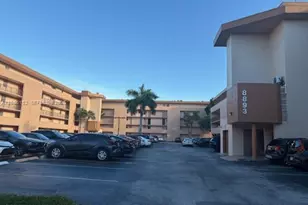 8893 Fontainebleau Blvd, Miami, FL 33172 - Photo 25