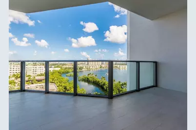 17301 Biscayne Blvd #1004, North Miami Beach, FL 33160 - Photo 3