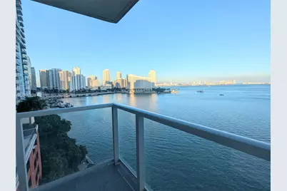 1155 Brickell Bay Dr #910, Miami, FL 33131 - Photo 3