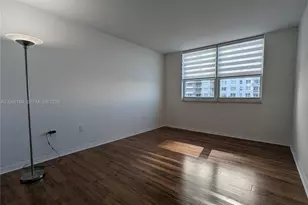 1155 Brickell Bay Dr, Miami, FL 33131 - Photo 25