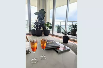 1155 Brickell Bay Dr #910, Miami, FL 33131 - Photo 17