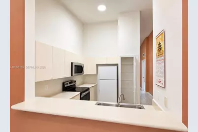 2811 SE 17th Ave #206, Homestead, FL 33035 - Photo 3