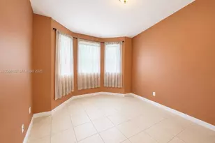 2811 SE 17th Ave, Homestead, FL 33035 - Photo 5