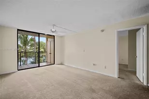 14211 N Kendall Dr, Miami, FL 33186 - Photo 9