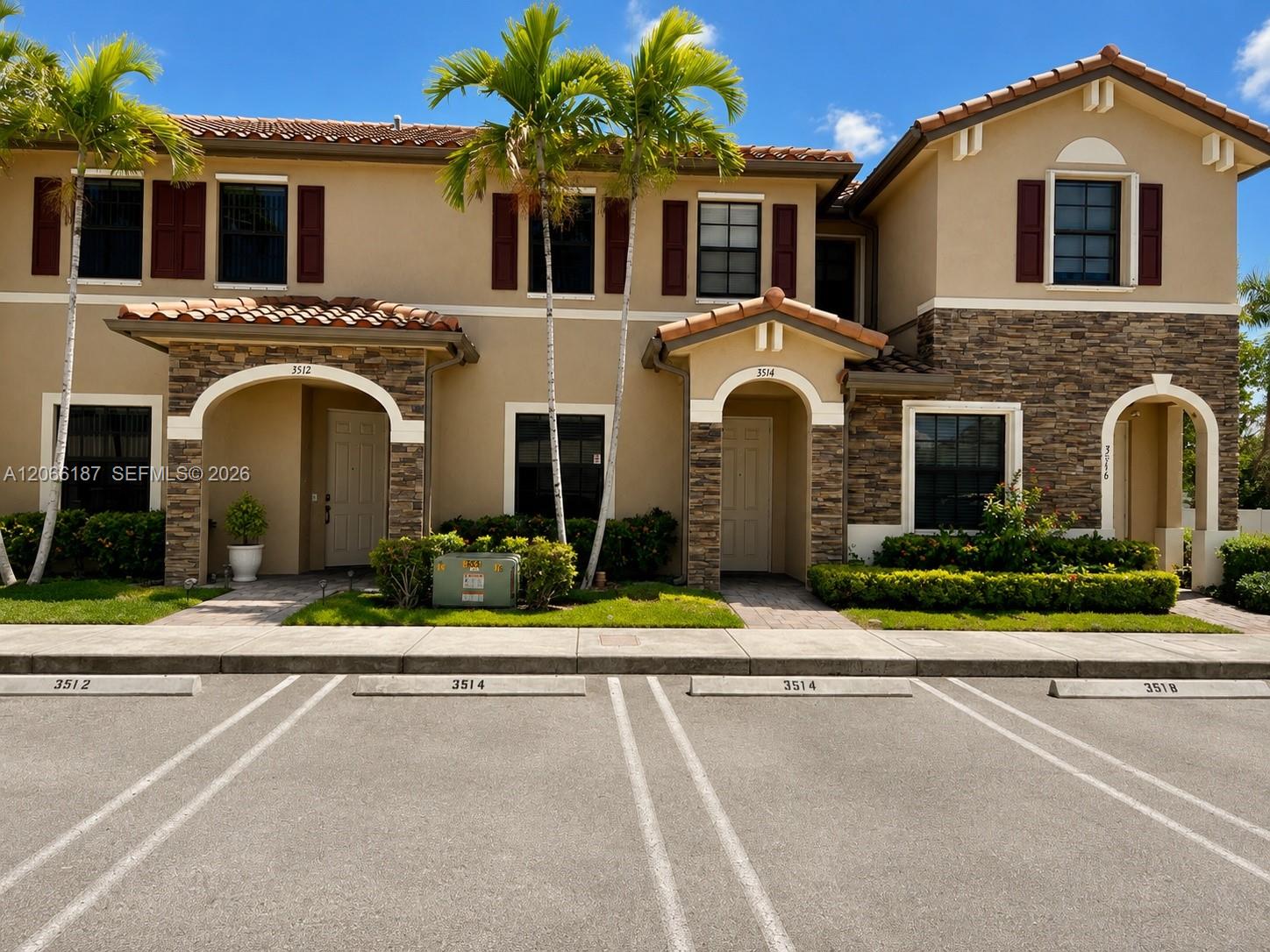 3514 W 88th Terrace #3514 - 3514 W 88th Terrace #3514, Hialeah, FL 33018 Luxury Property | Jose Angel Pina