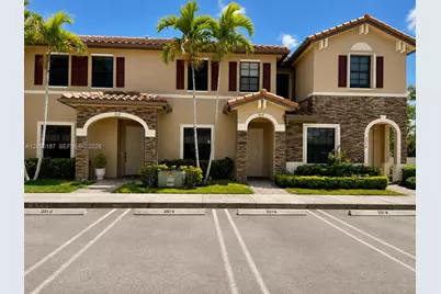 3514 W 88th Ter #3514, Hialeah, FL 33018 - Photo 1