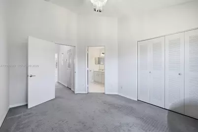 12135 SW 3rd St, Pembroke Pines, FL 33025 - Photo 15
