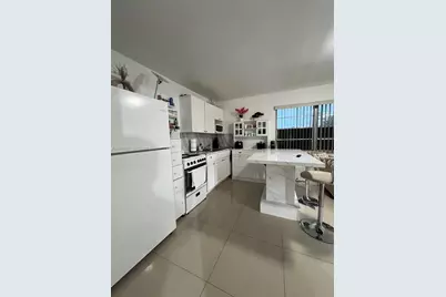 467B E 13th St #467B, Hialeah, FL 33010 - Photo 3