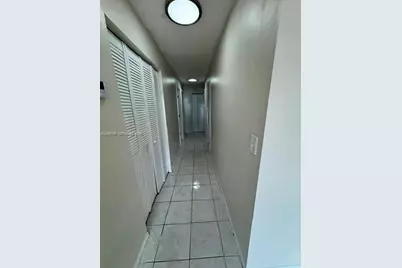 982 SW 9th Ct, Florida City, FL 33034 - Photo 11