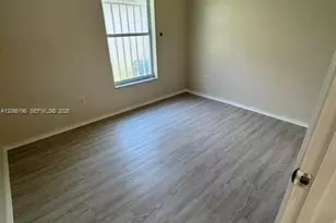 982 SW 9th Ct, Florida City, FL 33034 - Photo 21
