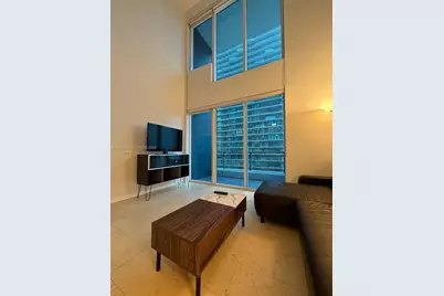 60 SW 13th St #2202, Miami, FL 33130 - Photo 3