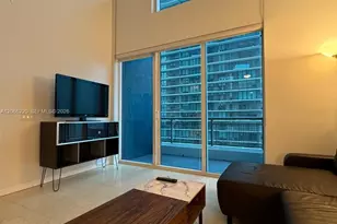 60 SW 13th St, Miami, FL 33130 - Photo 3
