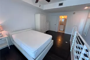 60 SW 13th St, Miami, FL 33130 - Photo 9