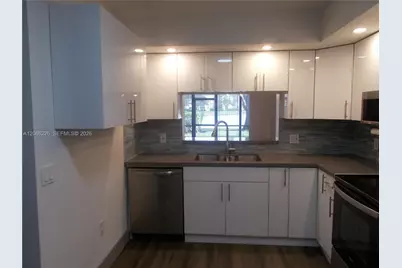 701 SW 141st Ave #110R, Pembroke Pines, FL 33027 - Photo 17