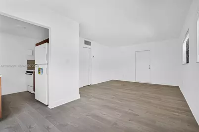 8295 NE Miami Ct #4, Miami, FL 33138 - Photo 25