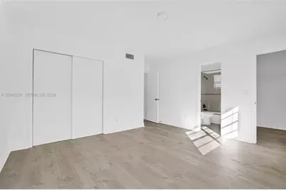 8295 NE Miami Ct #4, Miami, FL 33138 - Photo 17