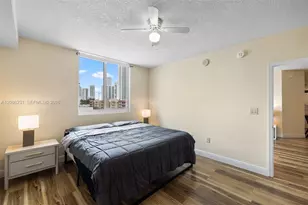 275 NE 18th St, Miami, FL 33132 - Photo 13