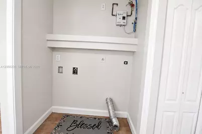 764 SW 99th Ct Cir, Miami, FL 33174 - Photo 27