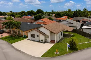 764 SW 99th Ct Cir, Miami, FL 33174 - Photo 1
