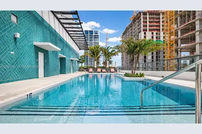11 NE 6th St #212, Miami, FL 33132 - Photo 17