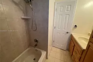 9301 SW 54th St, Cooper City, FL 33328 - Photo 33