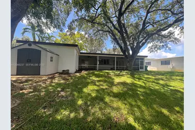 9301 SW 54th St, Cooper City, FL 33328 - Photo 59