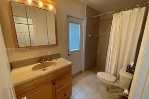 9301 SW 54th St, Cooper City, FL 33328 - Photo 19