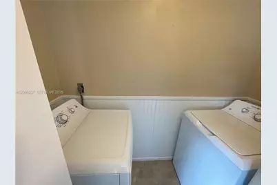 9301 SW 54th St, Cooper City, FL 33328 - Photo 41