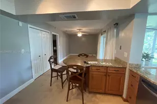 9301 SW 54th St, Cooper City, FL 33328 - Photo 5