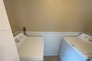 9301 SW 54th St, Cooper City, FL 33328 - Photo 49