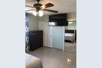 319 NE 14th Ave #707, Hallandale Beach, FL 33009 - Photo 15