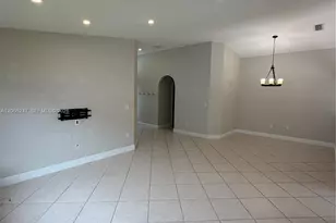 14525 NW 88th Ave, Miami Lakes, FL 33018 - Photo 7