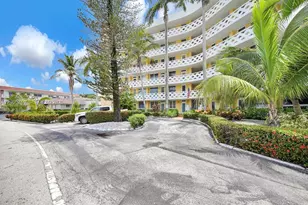 2400 NE 9th St, Fort Lauderdale, FL 33304 - Photo 13
