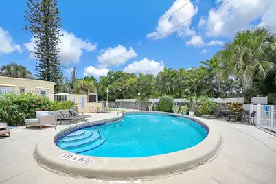 2400 NE 9th St #201, Fort Lauderdale, FL 33304 - Photo 11